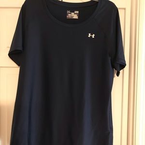 Under Armour Heat Gear short sleeve shirt